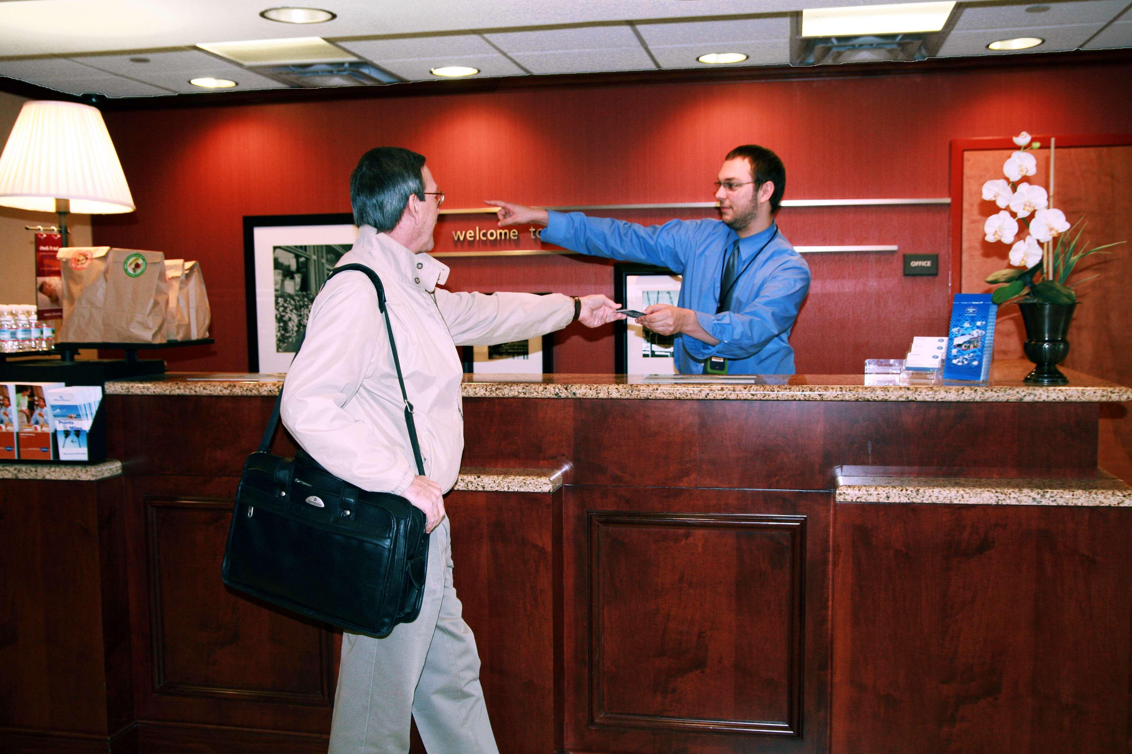 Hampton Inn Nanuet Eksteriør bilde