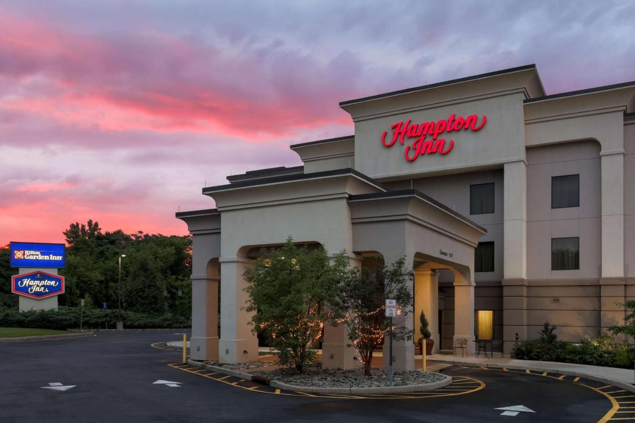 Hampton Inn Nanuet Eksteriør bilde