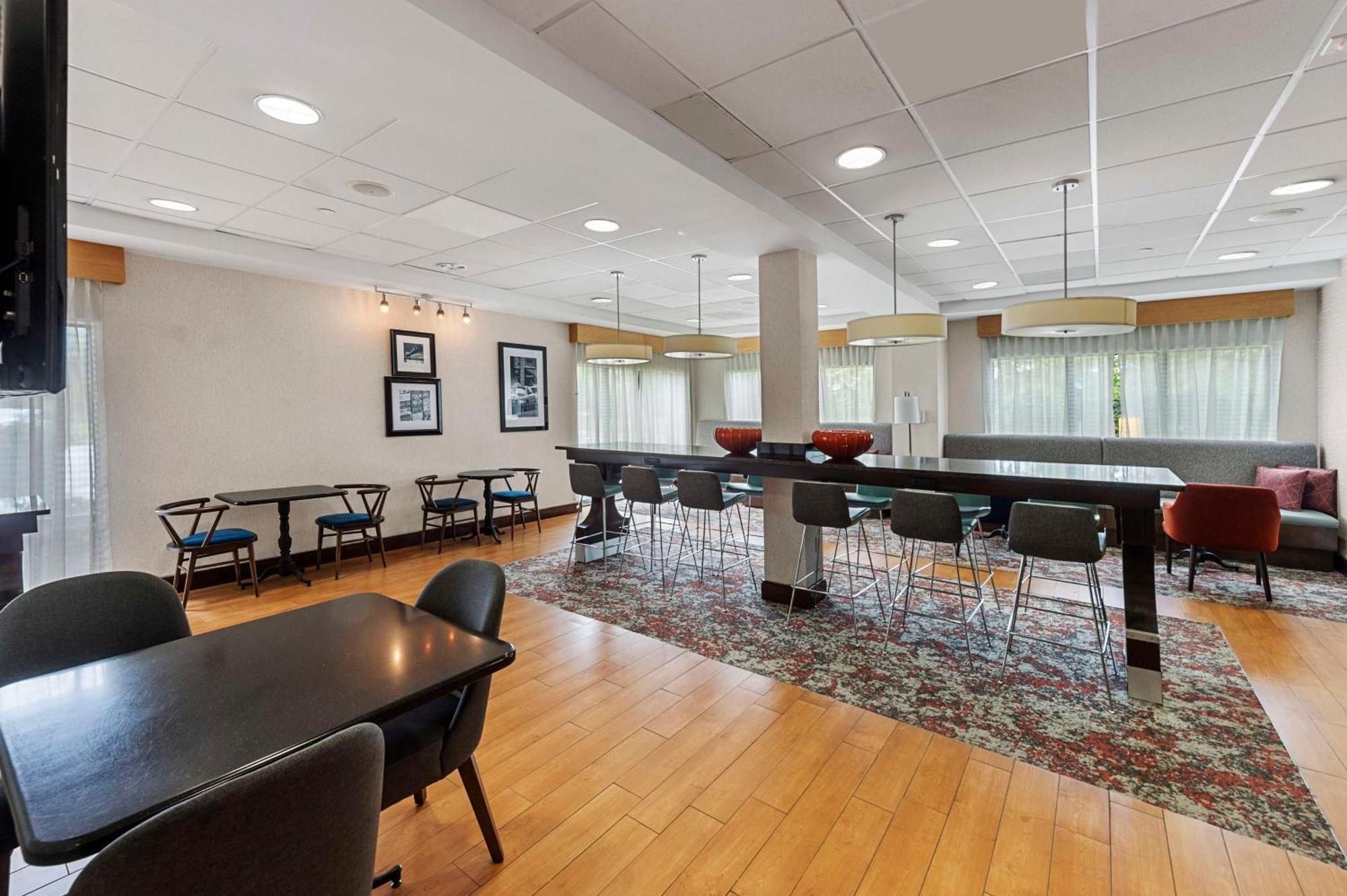 Hampton Inn Nanuet Eksteriør bilde