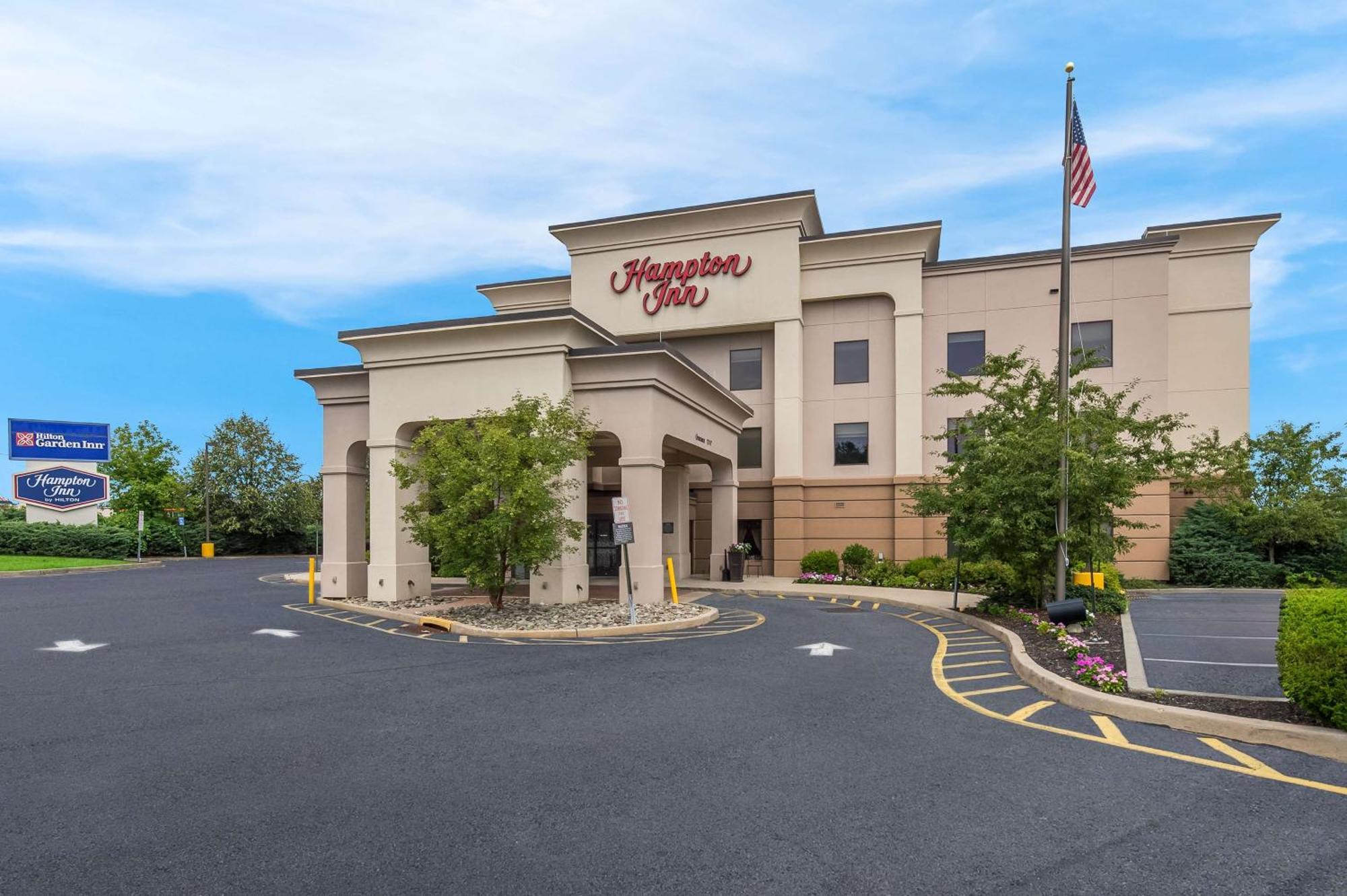 Hampton Inn Nanuet Eksteriør bilde