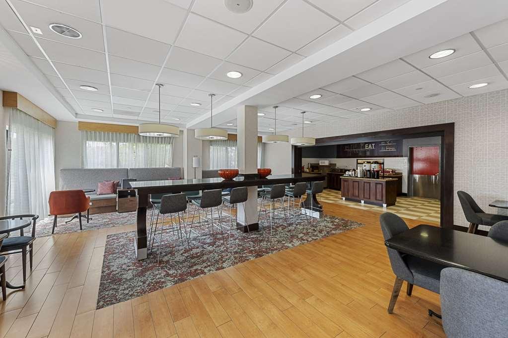 Hampton Inn Nanuet Restaurant bilde